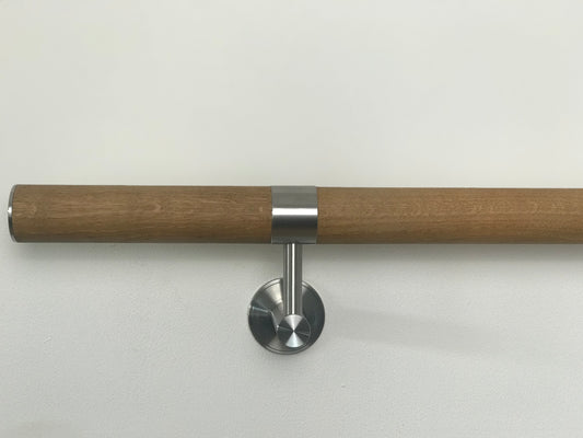 Solid oak handrail, front view