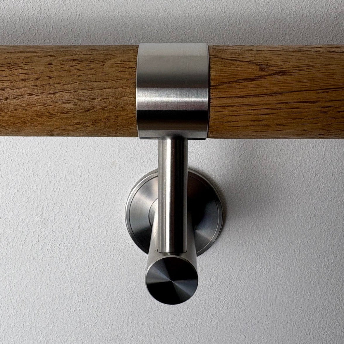 Premium Contemporary Oak Wall Handrail Kit