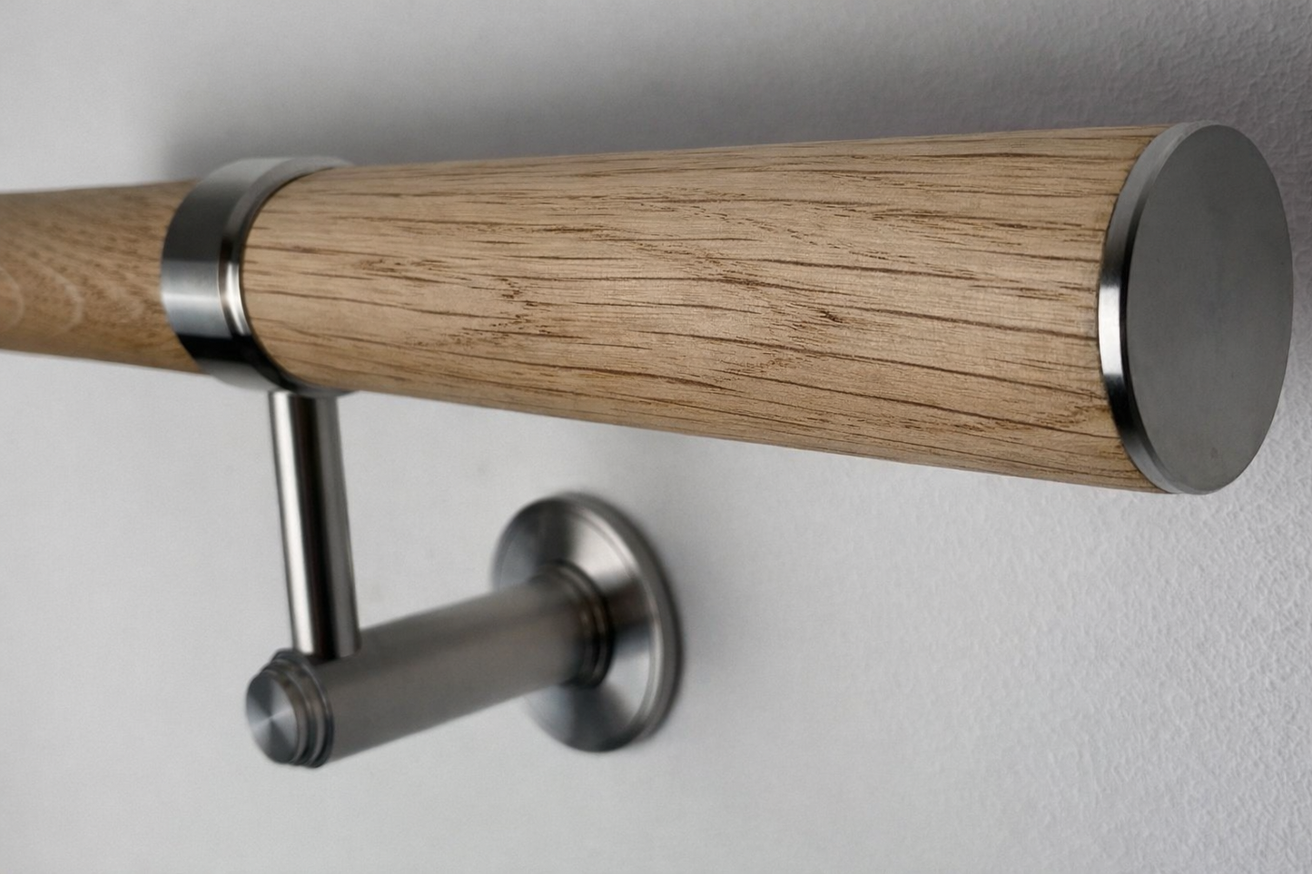 Premium Heritage Oak Wall Handrail Kit